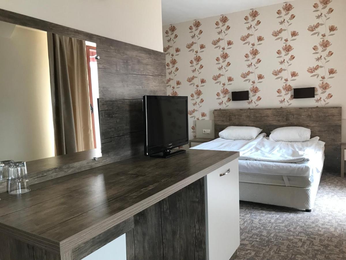 Hotel Lira Sunny Beach Dış mekan fotoğraf