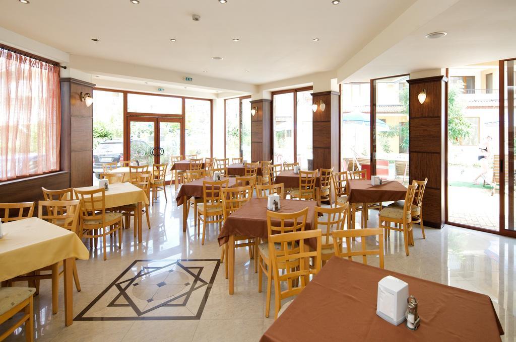 Hotel Lira Sunny Beach Dış mekan fotoğraf